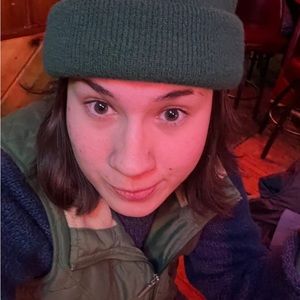 Meet your Posher, Hannah